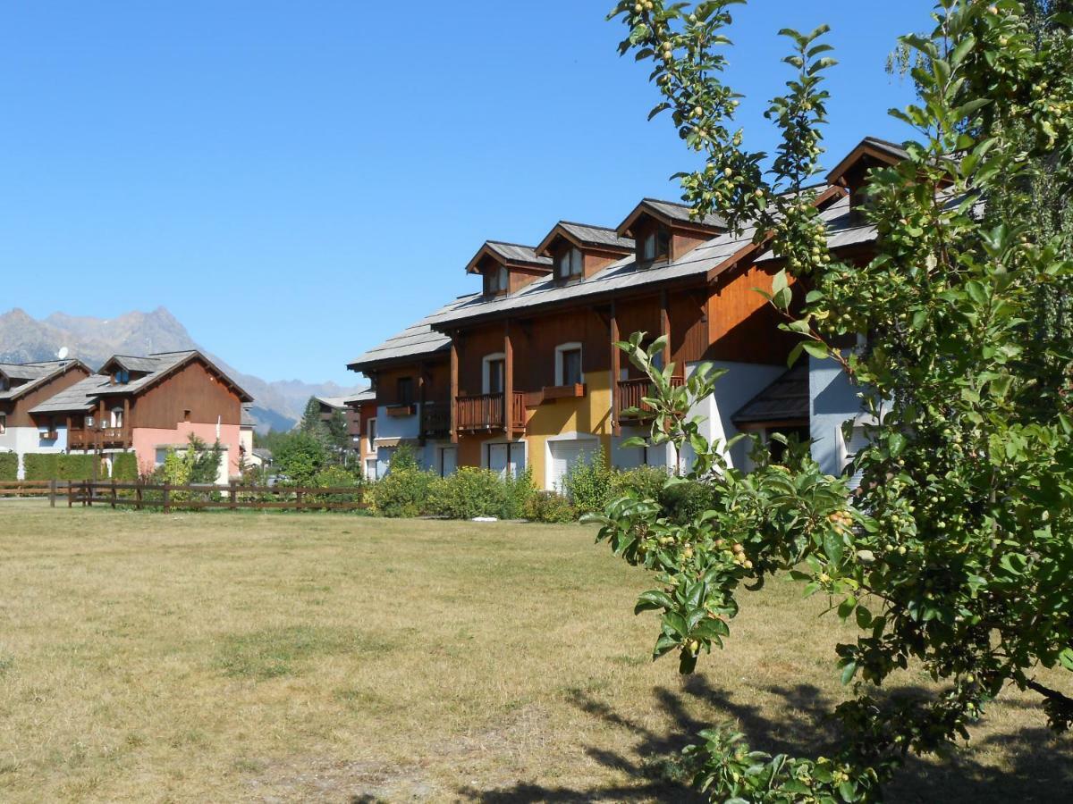 Les Chalets Du Jardin Alpin La Salle-les-Alpes Exterior foto